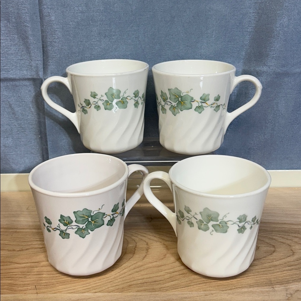 CALLAWAY IVY SWIRL Green by Corning Corelle coffee mug- Set of 4